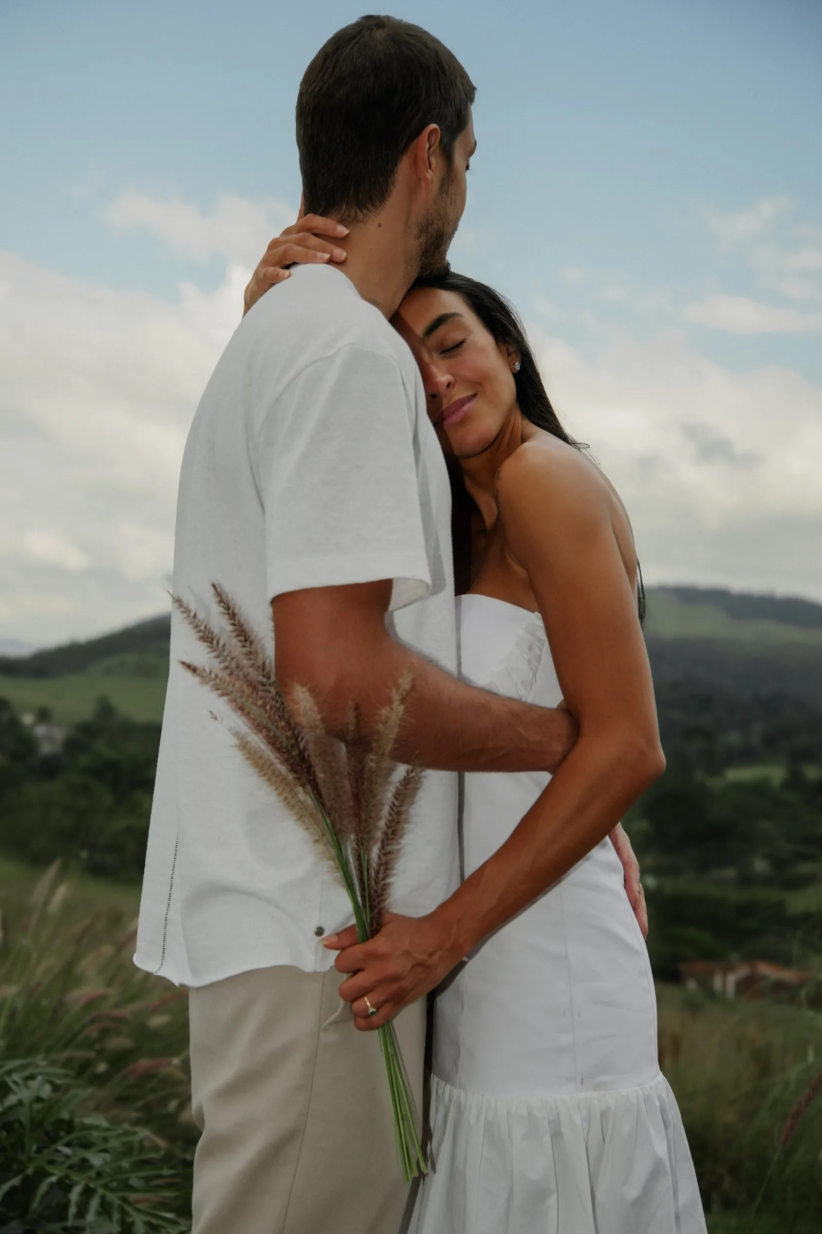 Casal em ensaio editorial